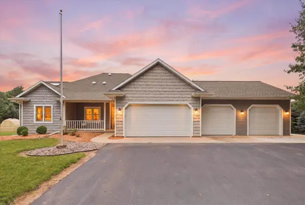 N3575 SUNRISE COURT, New London, WI 54961