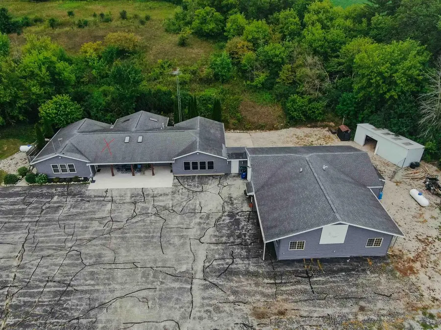 W665 STATE ROAD 23, Saint Cloud, WI 53079 - #2