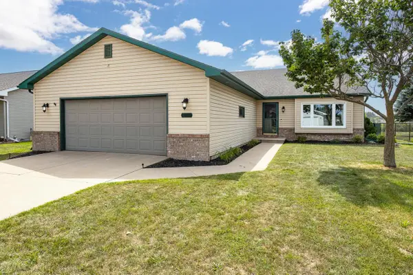 1005 FREEDOM AVENUE, Oshkosh, WI 54901