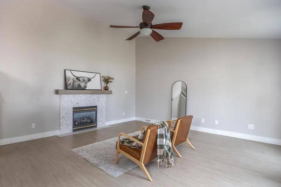 1005 FREEDOM AVENUE, Oshkosh, WI 54901 - #3