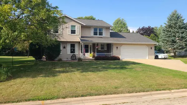 2854 BAYLITE DRIVE, Green Bay, WI 54313