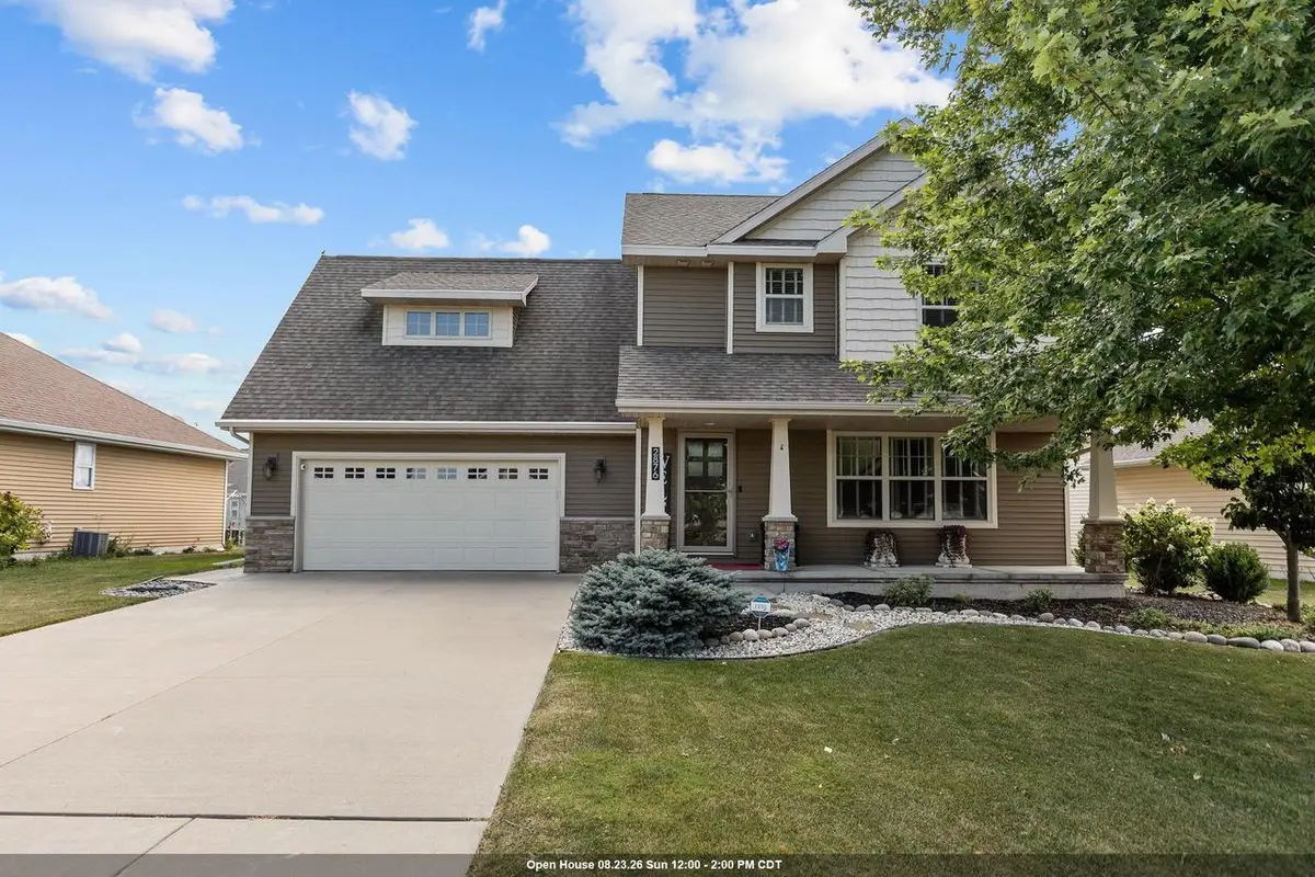 2876 CHRYSTELLA DRIVE, Menasha, WI 54952 - #1