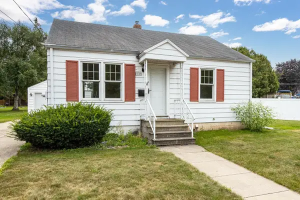 1609 W MURDOCK AVENUE, Oshkosh, WI 54901