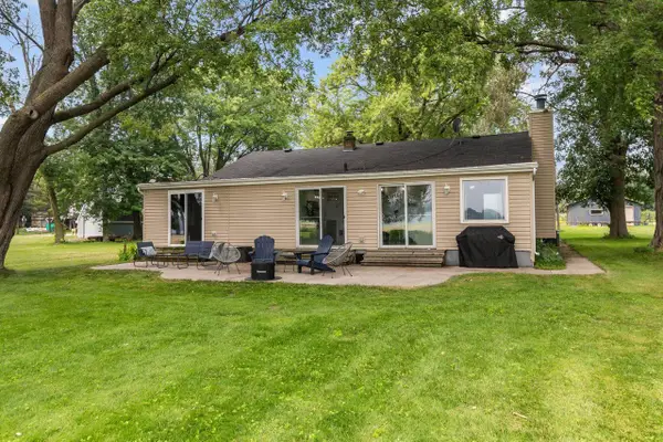 1583 BUTTE DES MORTS BEACH ROAD, Neenah, WI 54956
