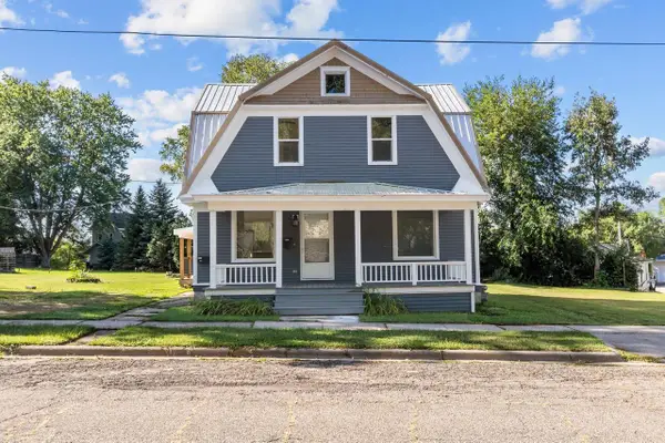 222 W MOORE STREET, Berlin, WI 54923