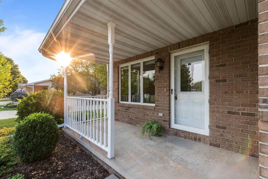 303 PARKVIEW LANE, Kimberly, WI 54136 - #2