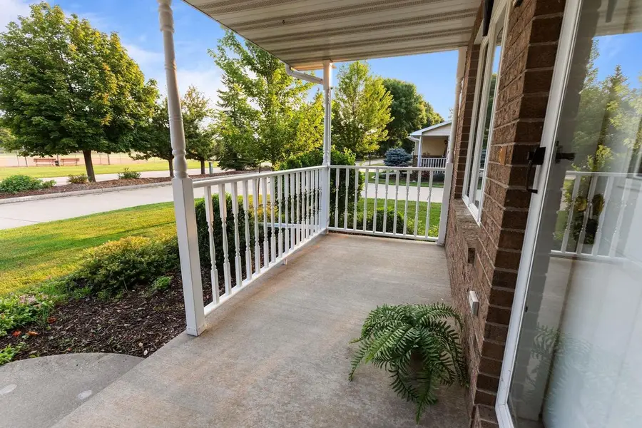 303 PARKVIEW LANE, Kimberly, WI 54136 - #3