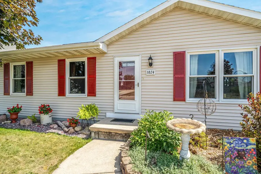 1024 CALYPSO DRIVE, Winneconne, WI 54986 - #3