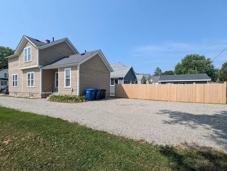 832 FREDERICK STREET, Oshkosh, WI 54901 - #2