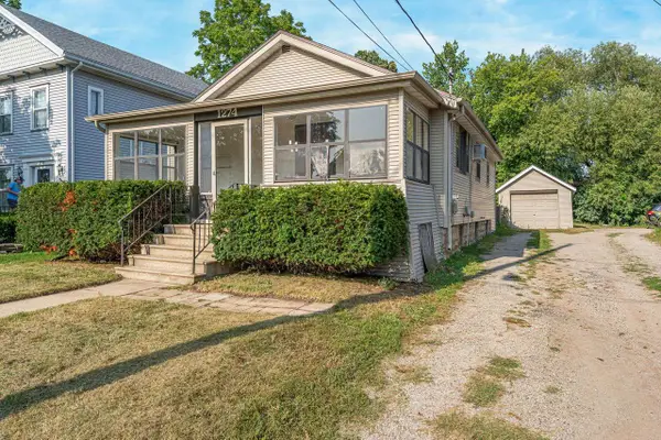 1274 ELMWOOD STREET, Oshkosh, WI 54901