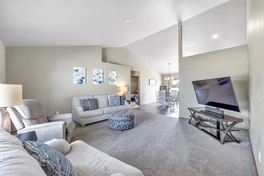 854 ROTH ROAD, De Pere, WI 54115 - #2