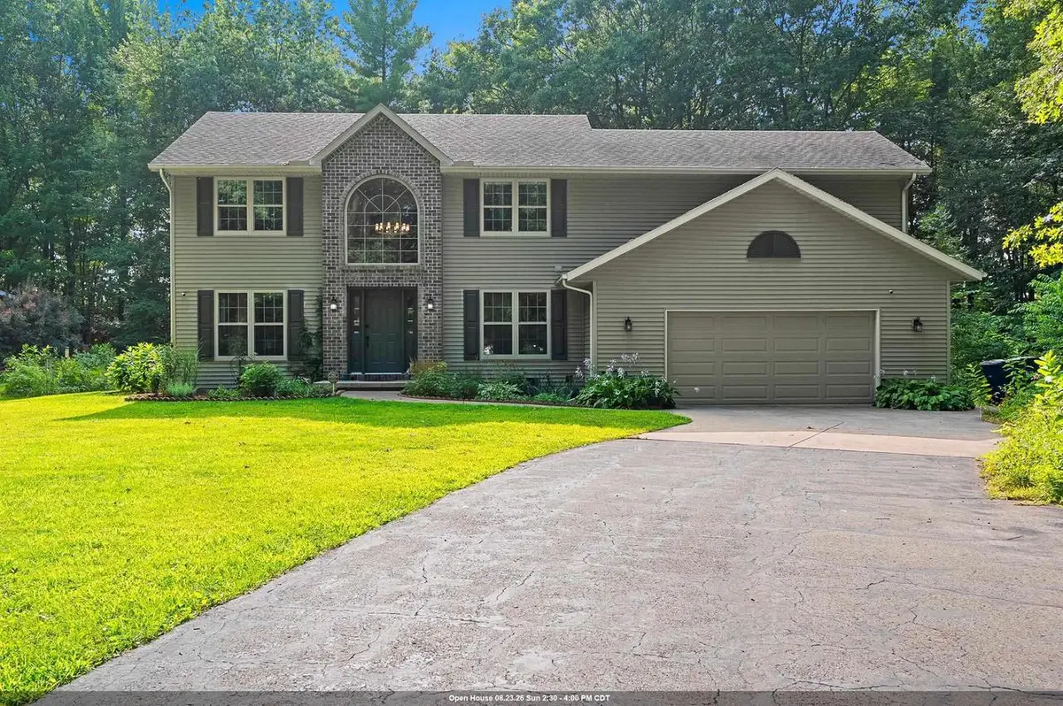 3611 ROYAL OAKS COURT, Suamico, WI 54173 - #1