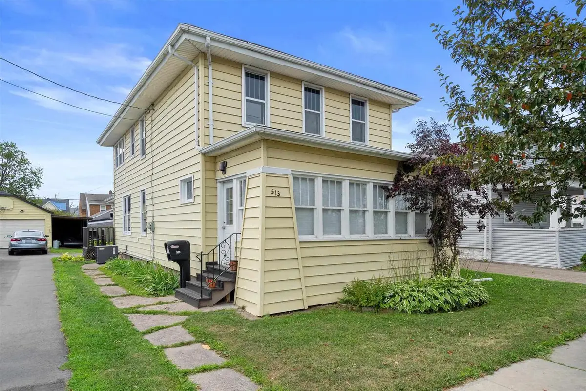 513 2ND STREET, Menasha, WI 54952 - #1