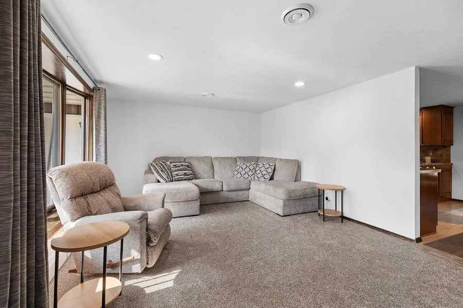 2016 BALTIC TERRACE, Green Bay, WI 54311 - #3
