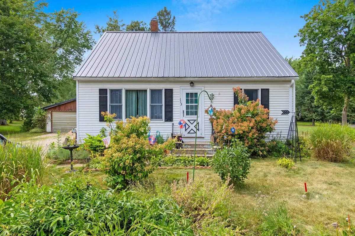 113 N ELM AVENUE, Gillett, WI 54124 - #1