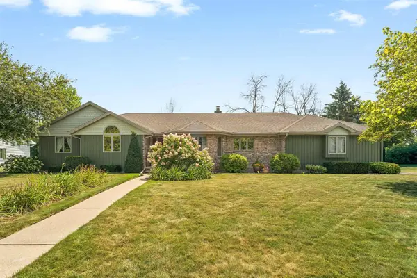 1337 ORCHARD COURT, Neenah, WI 54956