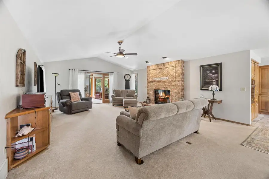1337 ORCHARD COURT, Neenah, WI 54956 - #3