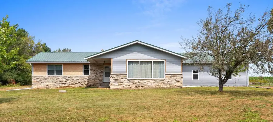 190 CTY RD N, Birnamwood, WI 54414 - #2