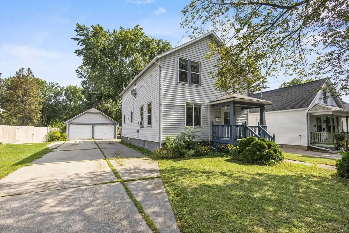 1227 PORLIER STREET, Green Bay, WI 54301 - #1