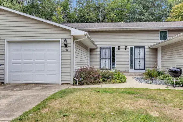 3560 S TIMBER TRAIL, Suamico, WI 54173