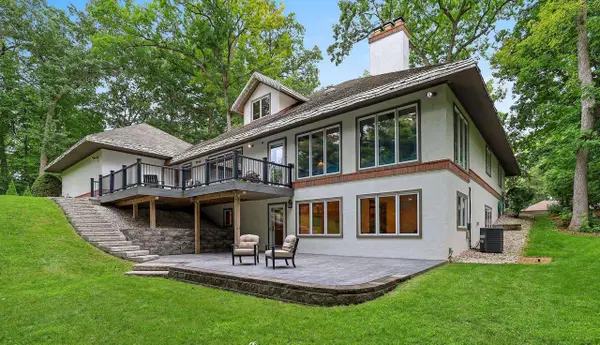 255 TRADERS POINT LANE, Green Bay, WI 54302