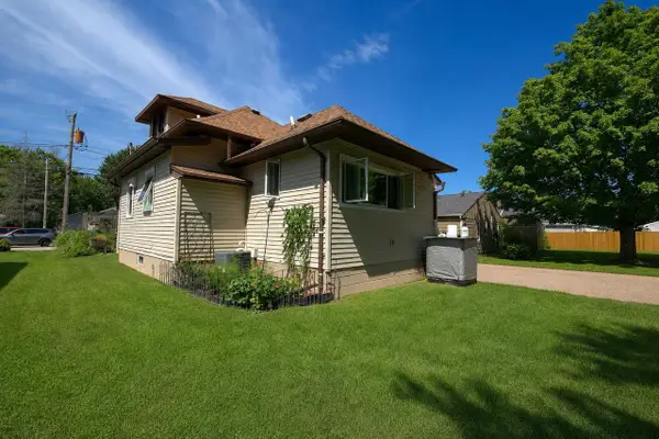 129 PLUMMER AVENUE, Neenah, WI 54956
