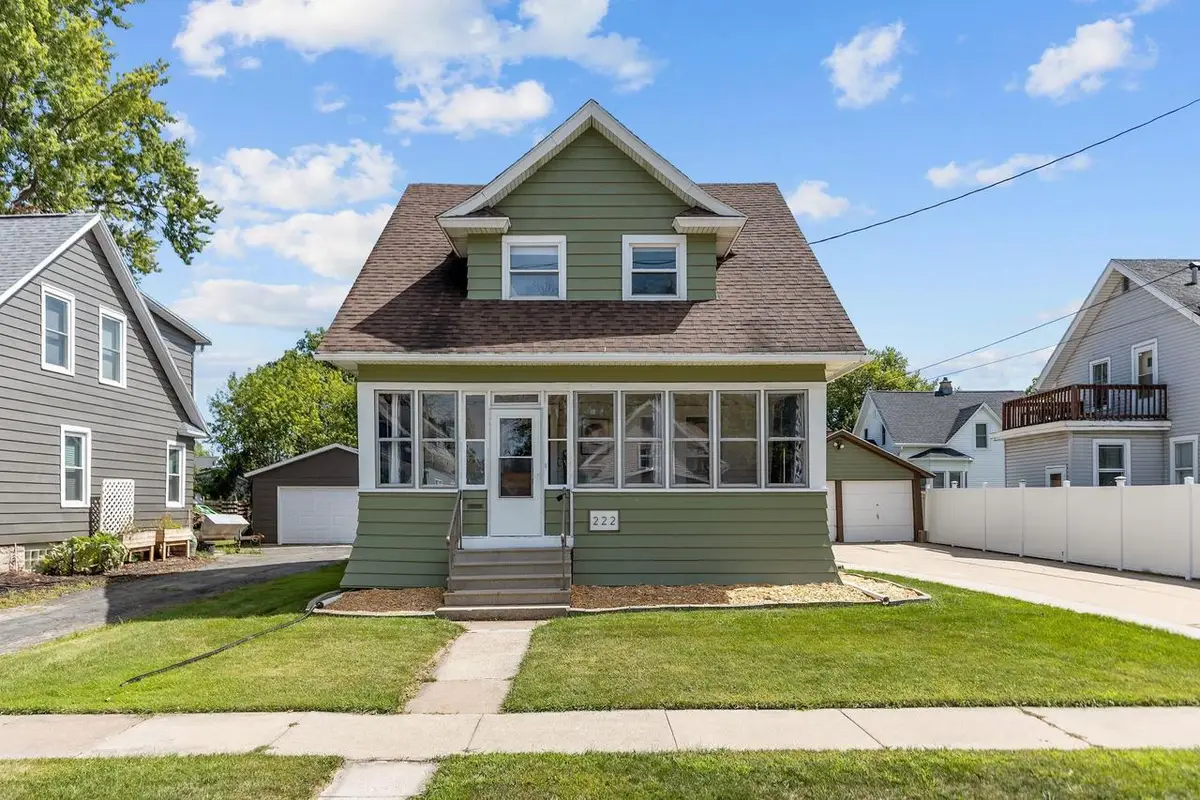 222 HARRISON STREET, Neenah, WI 54956 - #1
