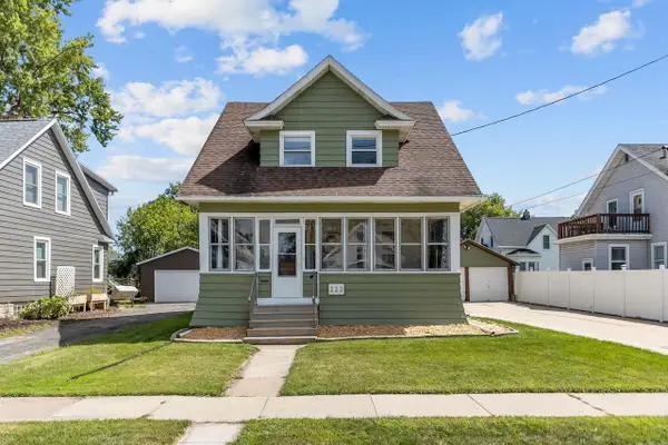 222 HARRISON STREET, Neenah, WI 54956