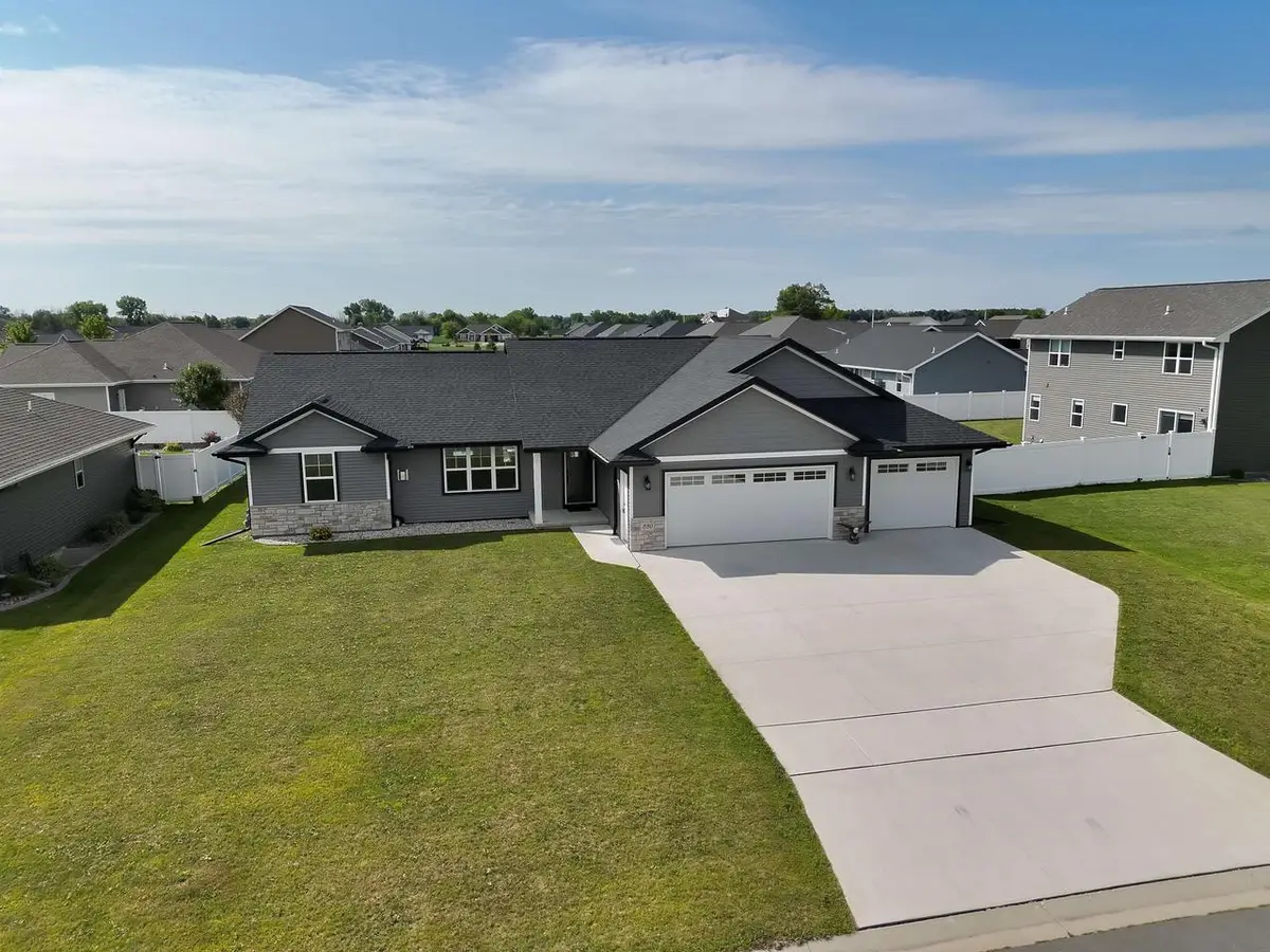 880 JOEANNA WAY, Pulaski, WI 54162 - #1