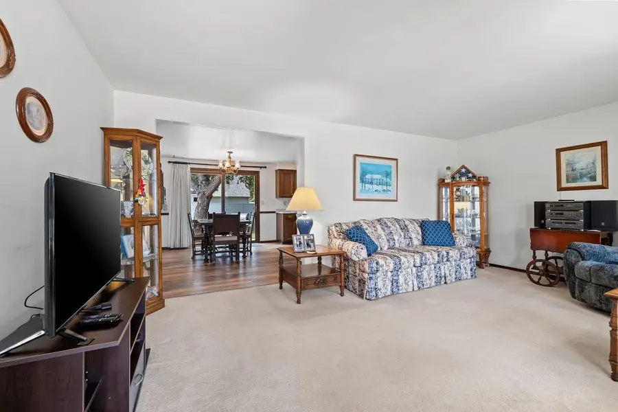 842 FRIBOURG STREET, De Pere, WI 54115 - #3