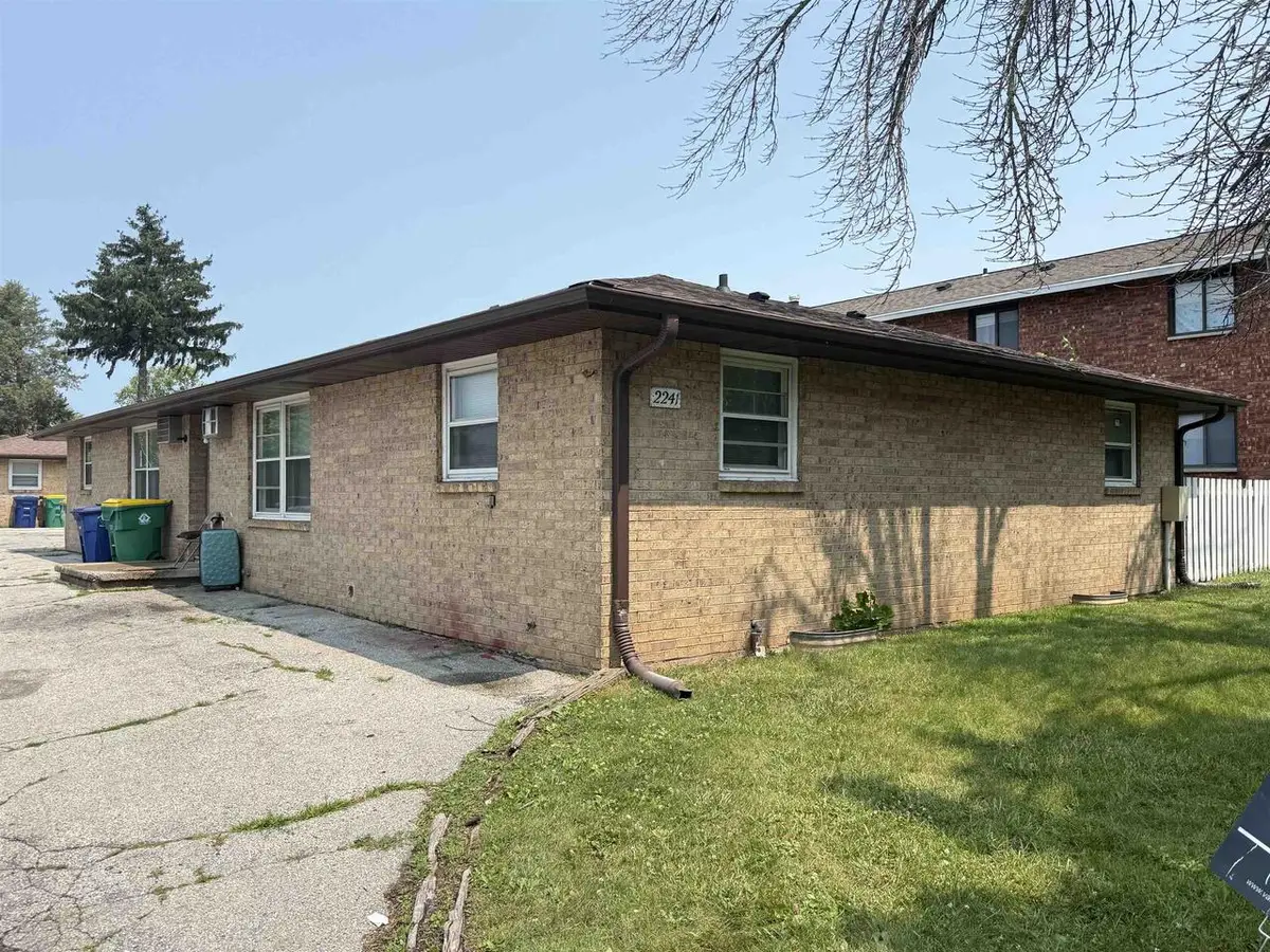 2241 IMPERIAL LANE, Green Bay, WI 54302 - #1