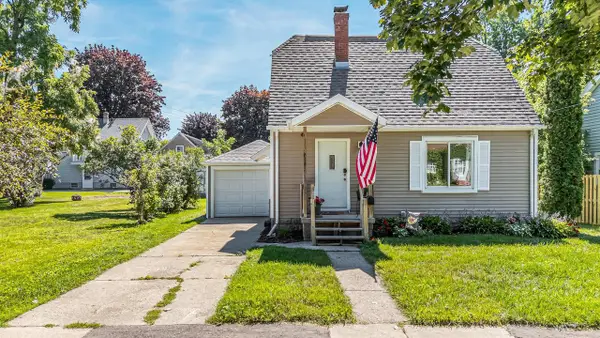 614 KAUKAUNA STREET, Kaukauna, WI 54130