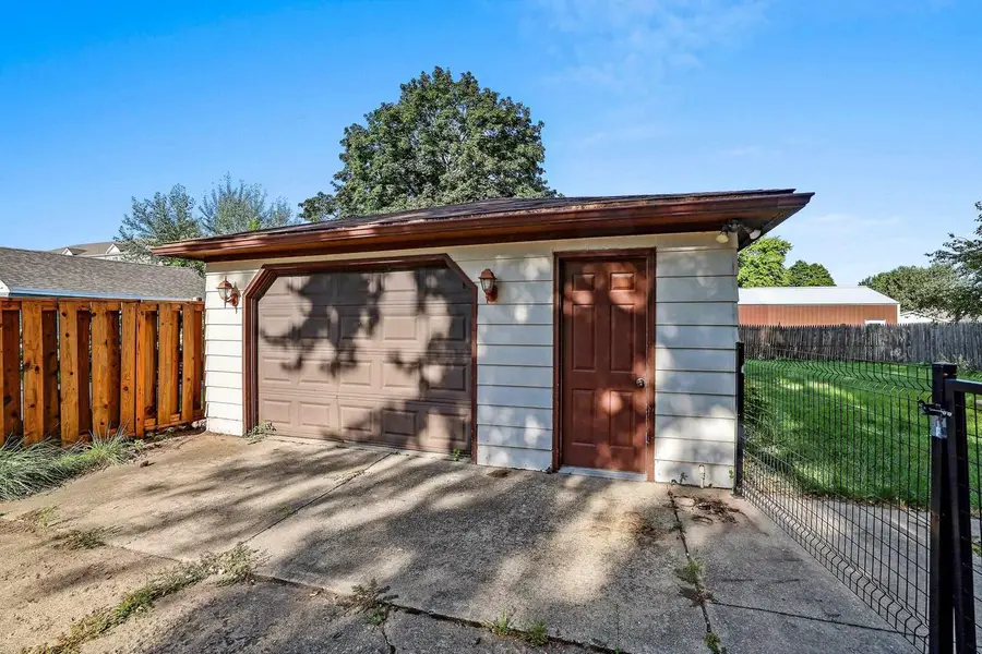 739 DEPOT STREET, Little Chute, WI 54140 - #2