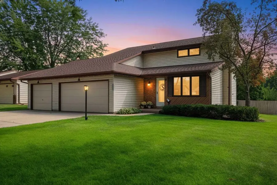 2564 WILDFLOWER, Green Bay, WI 54311 - #3