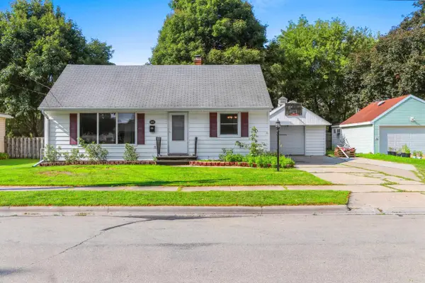1335 SAN JOSE PLACE, Green Bay, WI 54303