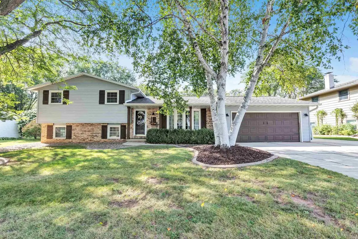 2824 OTTO COURT, Green Bay, WI 54313 - #1