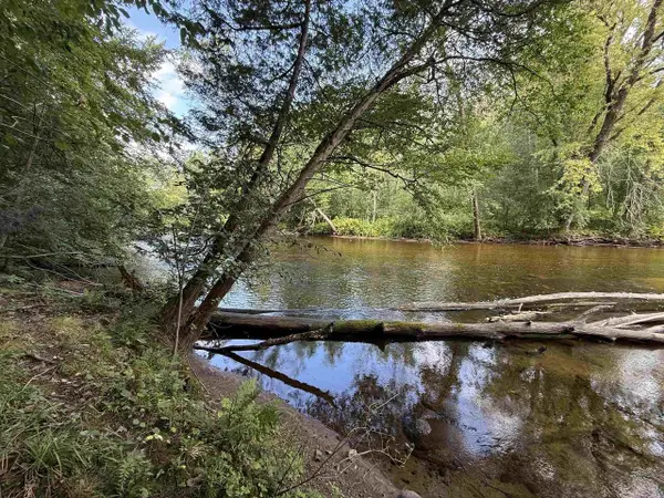 W8514 TIMM LANE, Shawano, WI 54166