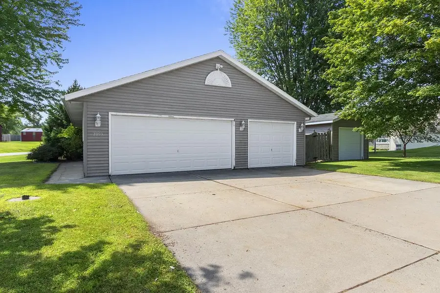 2093 WEEDY STREET, Suamico, WI 54313 - #2