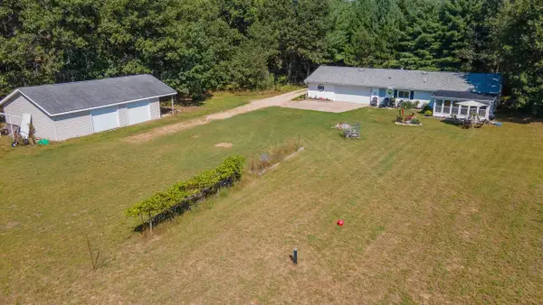 W6583 PORTERS LAKE ROAD, Wautoma, WI 54982