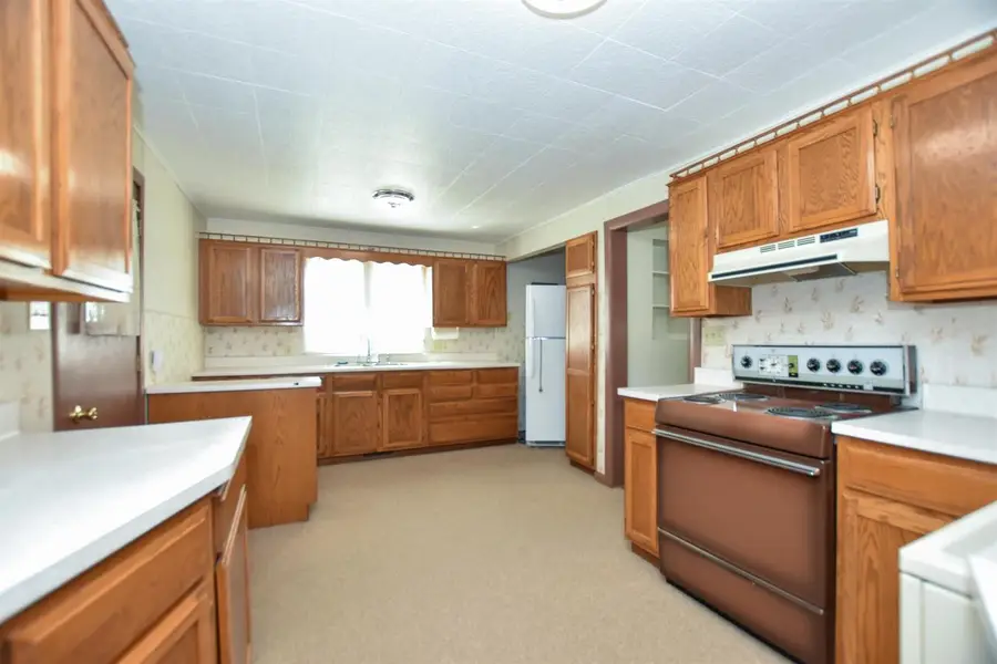 351 S WAUPACA STREET, Wautoma, WI 54982 - #2