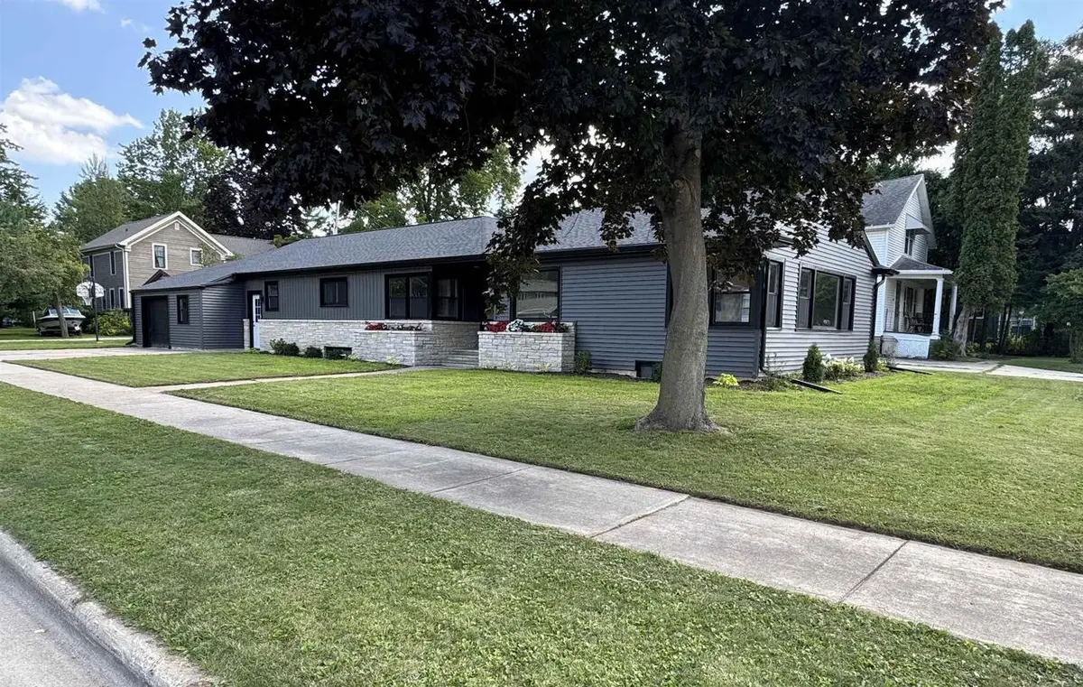 316 W 4TH STREET, Shawano, WI 54166 - #1