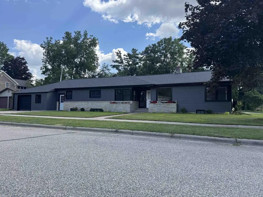 316 W 4TH STREET, Shawano, WI 54166 - #2