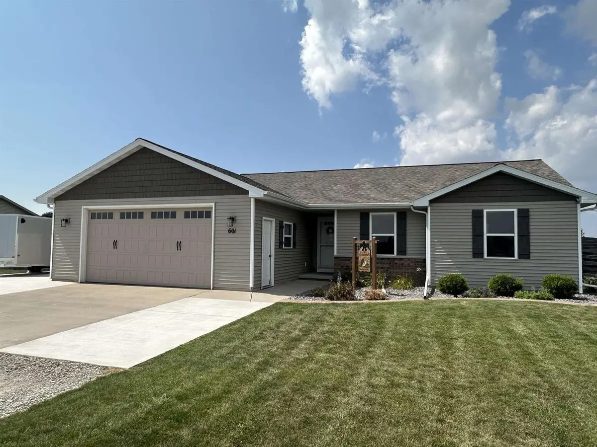 601 DEBRUIN ROAD, Combined Locks, WI 54113 - #1