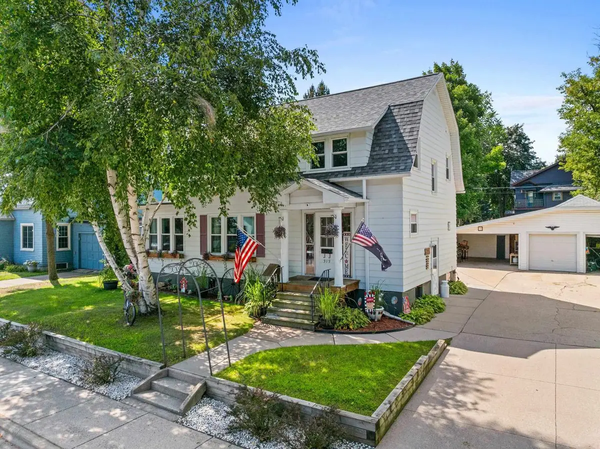 313 S WASHINGTON STREET, Shawano, WI 54166 - #1