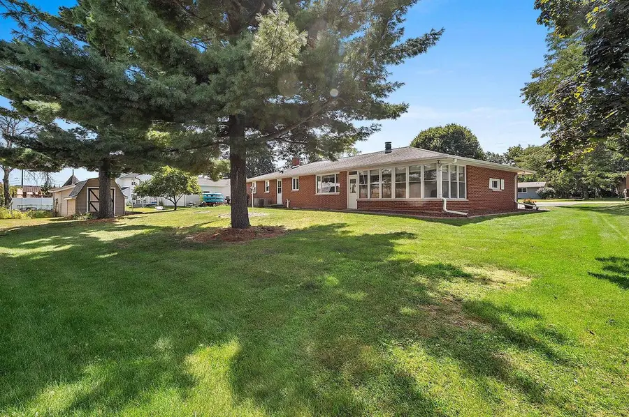 161 PARKSIDE COURT, Green Bay, WI 54313 - #2
