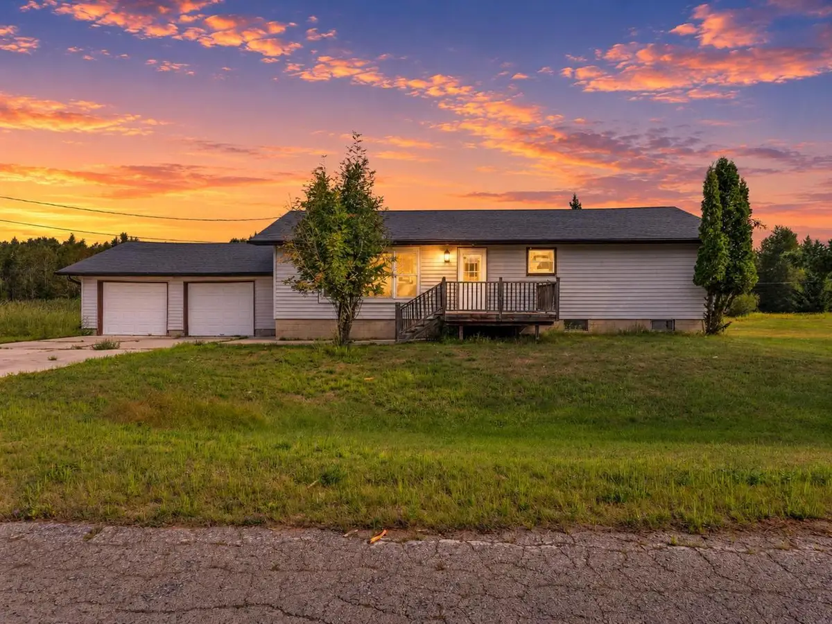 W6970 3.5 ROAD, Menominee, MI 49858 - #1