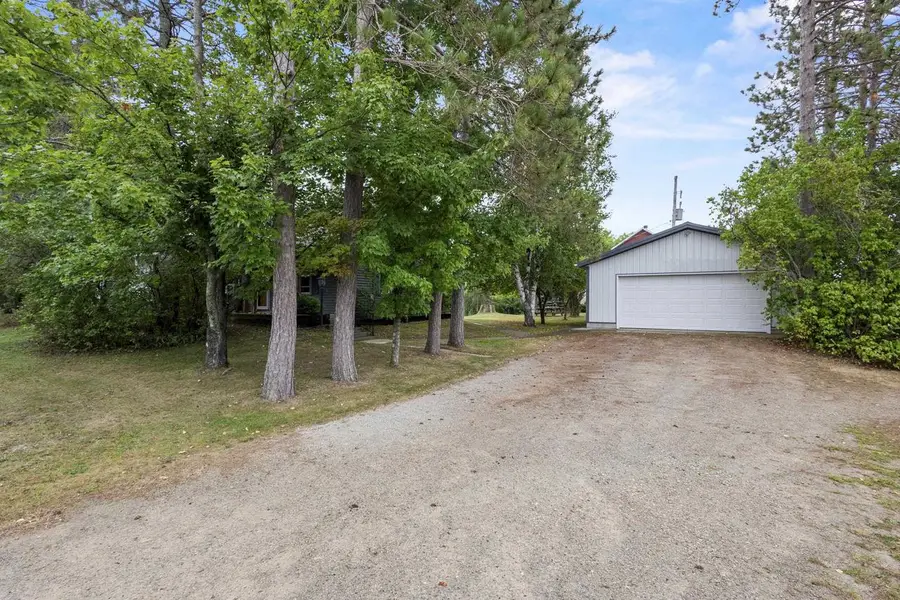 W5223 COUNTY RD 338, Wallace, MI 49893 - #2