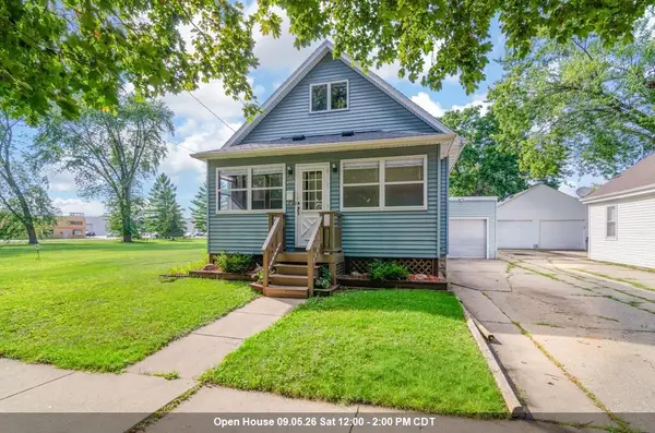 408 OAK STREET, Green Bay, WI 54304