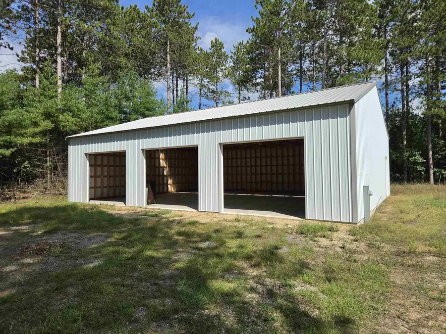 622 N 5TH AVENUE, Redgranite, WI 54970 - #2