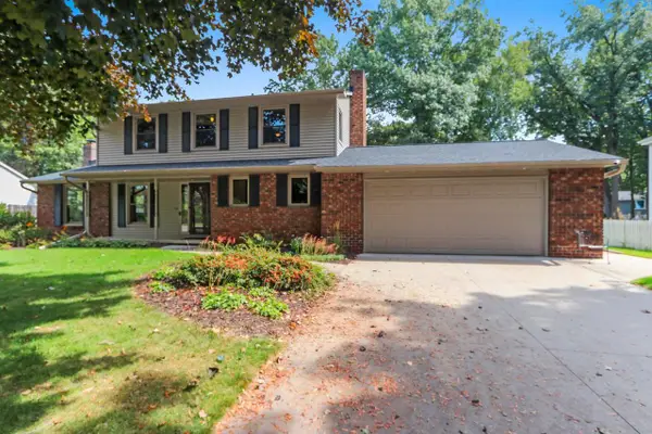 2697 INDIAN HILL DRIVE, Green Bay, WI 54313